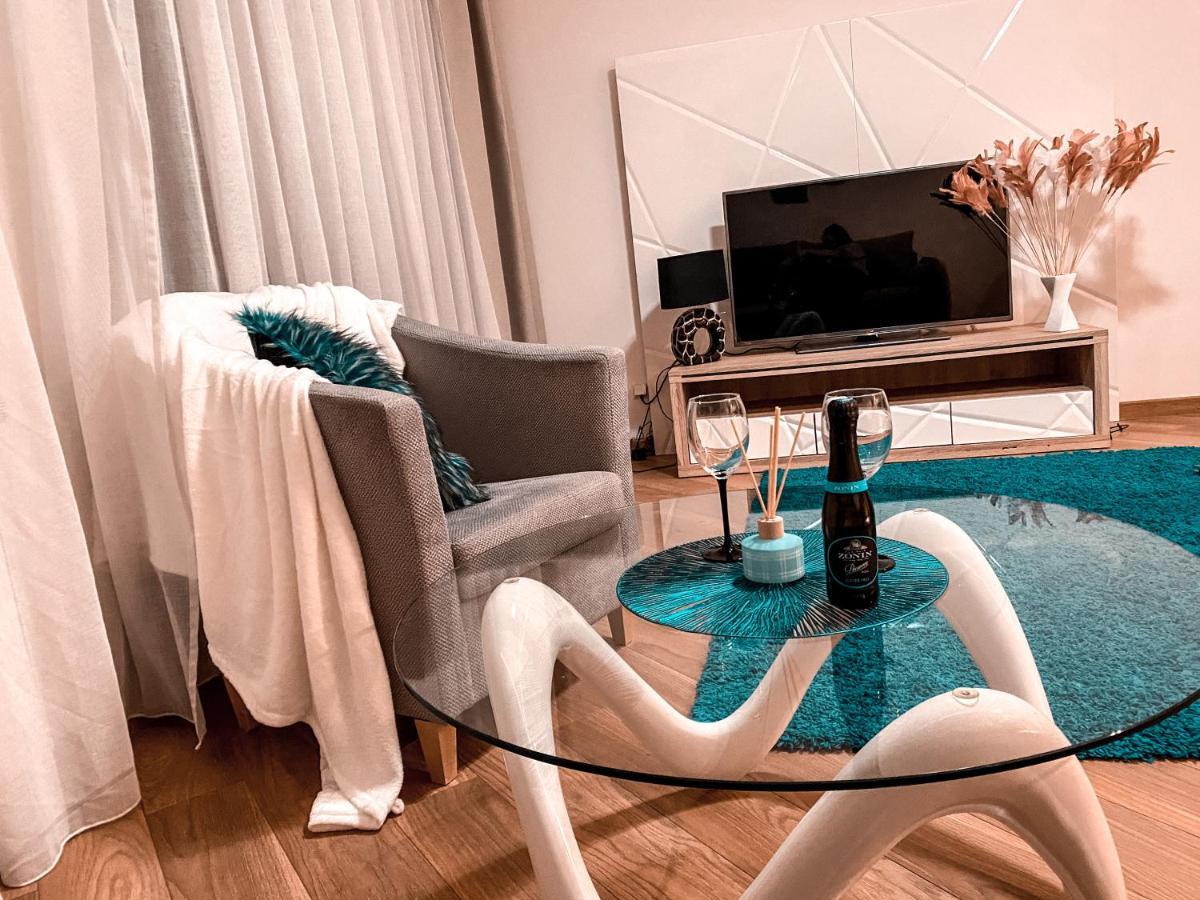 Apartament Solna 80 - Centrum Miasta Z Podziemnym Garazem Kielce Bagian luar foto
