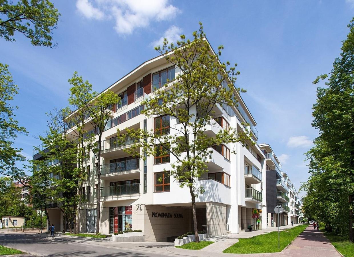 Apartament Solna 80 - Centrum Miasta Z Podziemnym Garazem Kielce Bagian luar foto